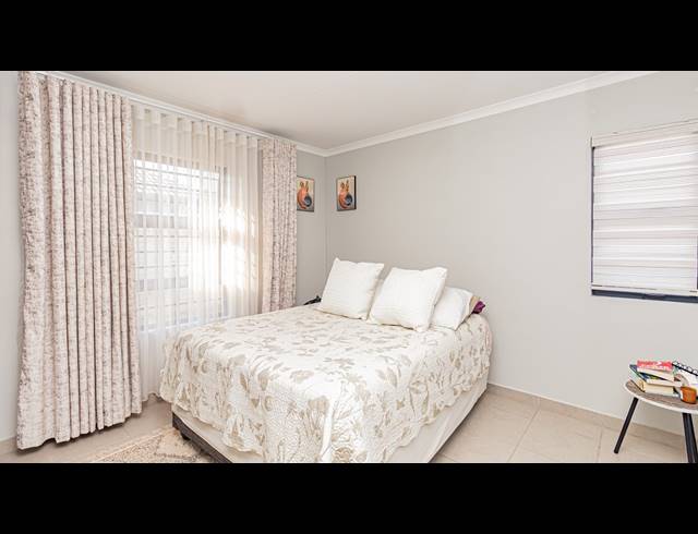 3 BEDROOM HOUSE FOR SALE IN SKY CITY